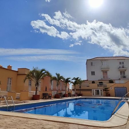 Arenitas Beach Un Oasis Junto Al Mar Candelaria Bagian luar foto