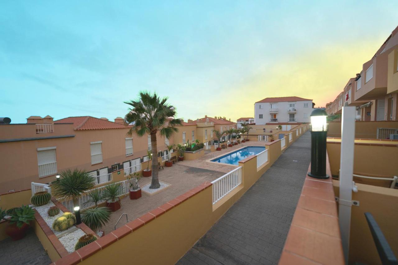 Arenitas Beach Un Oasis Junto Al Mar Candelaria Bagian luar foto